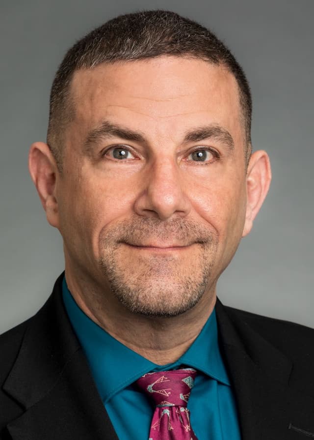 Pete Weinman, Staten Island Real Estate Attorney